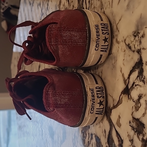 MAROON CONVERSE - Picture 5 of 5